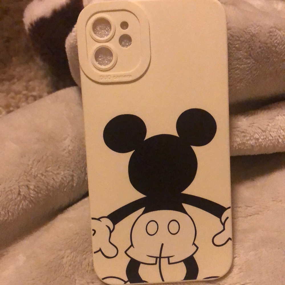 Mickey from behind iPhone, 11 phone case rubber